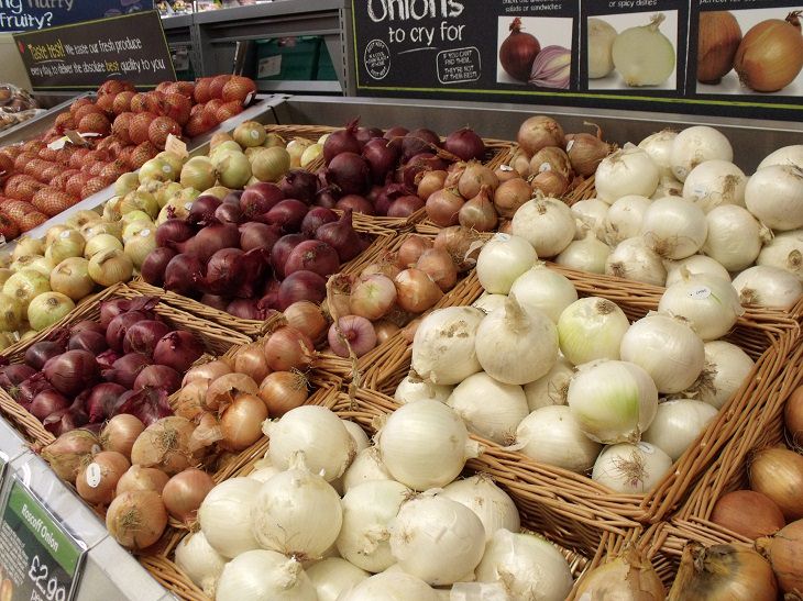 CDC Links shipment of onions from Thomas International Inc., and other brands to salmonella outbreak