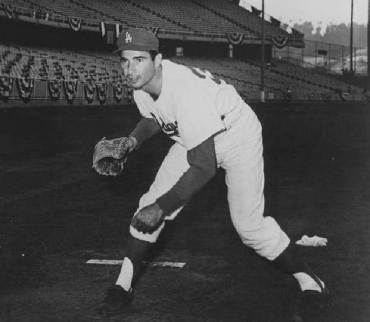 Star Athletes and sports legends that retired surprisingly early, Sandy Koufax