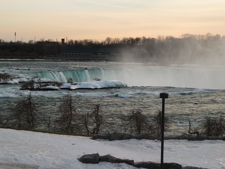 Sights, trails, cruises, activities, natural wonders and fun family events found at Niagara Falls between New York, United States and Ontario, Canada, Terrapin Point, on Goat Island