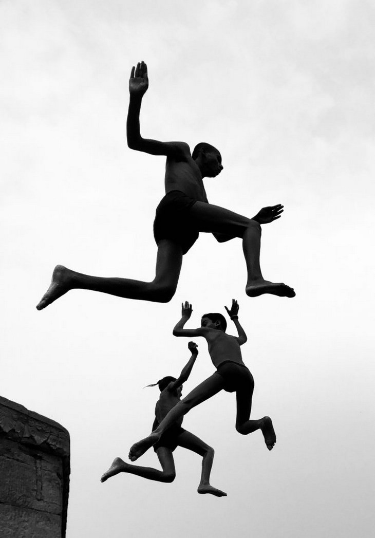 Winners of 2020 iPhone Photography Awards  Grand Prize Prize Winner - 'Flying Boys'