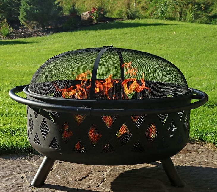 Ingenious and must-have garden gadgets, devices and items, Outdoor Fire Pit