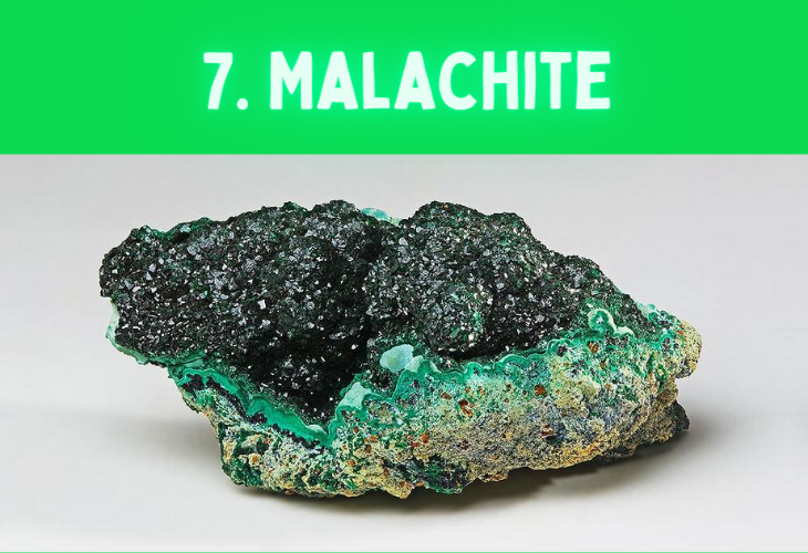 Unusual and strange colors, their names and origins, Malachite, green, mineral