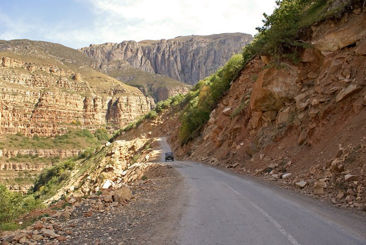 Must-see places in The Caucasus in Europe, The road to Khinalug, Azerbaijan