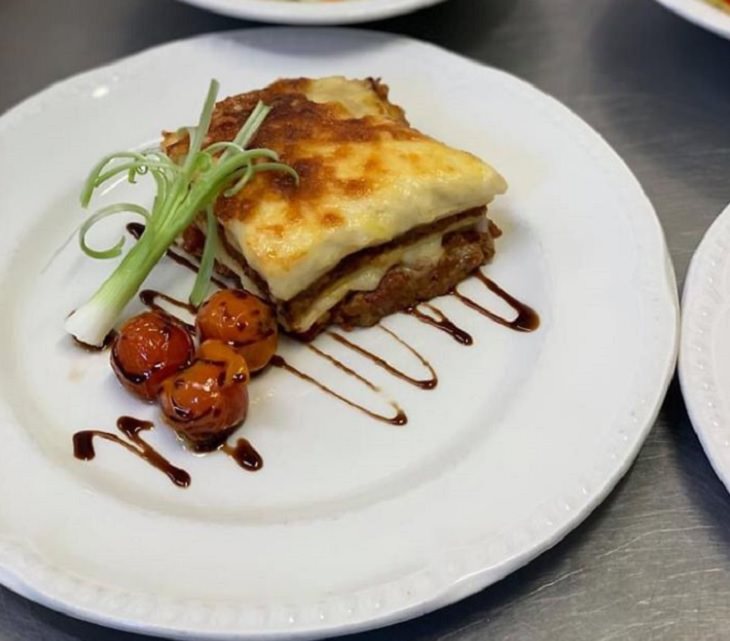 Delicious and healthy dishes made by Chef Kevin for nursing home, retirement home, care facility in Perthshire, Scotland, Lasagne