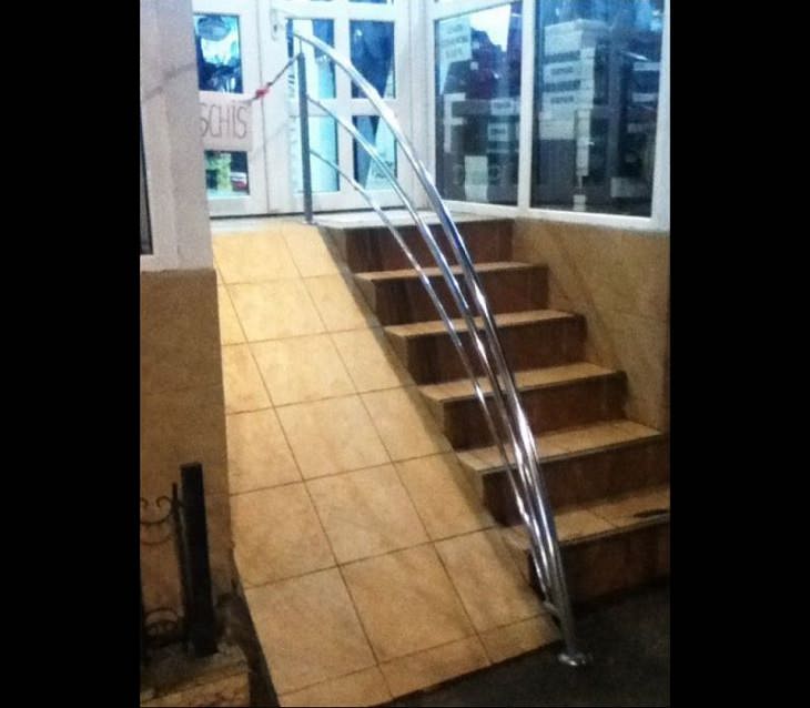 More hilarious construction fails and planning mistakes and errors, extremely steep ramp