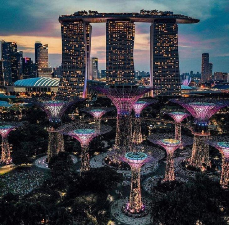 Beautiful artistic creations made by humankind and civilization over time, An aerial view of the Marina Bay Sands hotel in Singapore