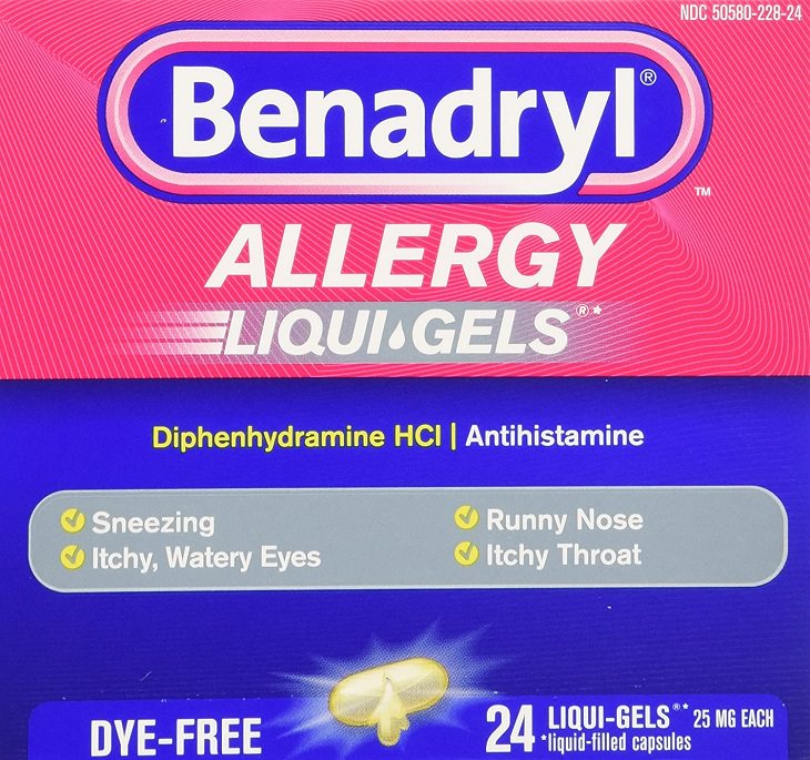 Cover for box of Benadryl Allergy Liqui-Gel Capsules, social media challenge has kids taking dangerous excess amounts of Benadryl