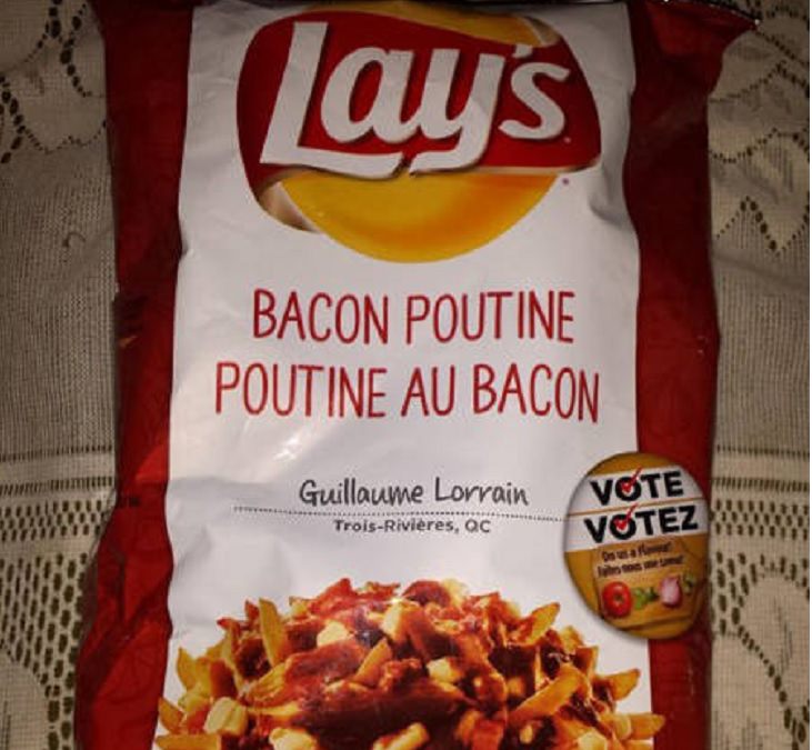 Hilarious pictures that could only be taken in Canada, bacon poutine chips