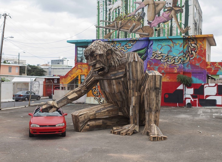 Beautiful, creative, fun and friendly troll sculptures made from recycled wood and garbage by artist Thomas Dambo found all over the world, Wilson’s Car, in San Juan, Puerto Rico