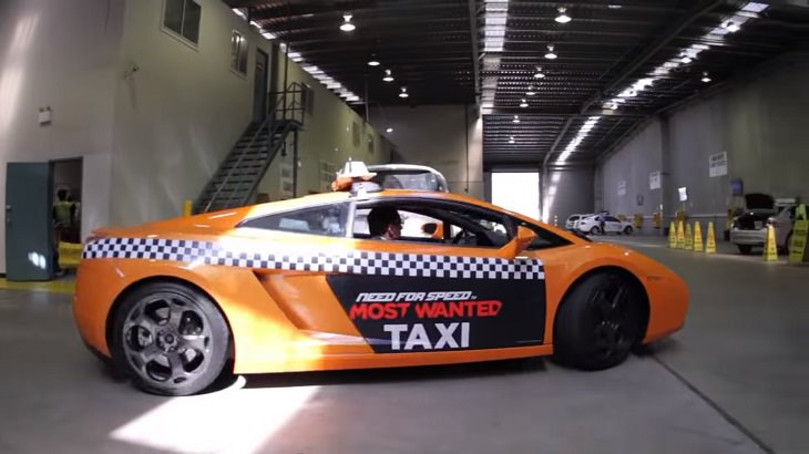 Bizarre, strange, unique and creatively designed taxi cabs found all around the world, Lamborghini Taxi, Australia