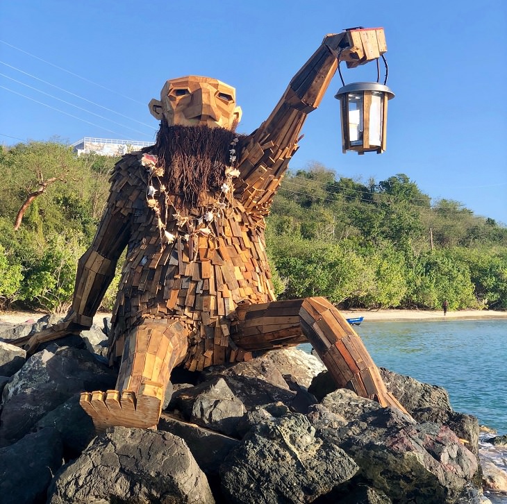 Beautiful, creative, fun and friendly troll sculptures made from recycled wood and garbage by artist Thomas Dambo found all over the world, Hector El Protector, in Culebra, Puerto Rico