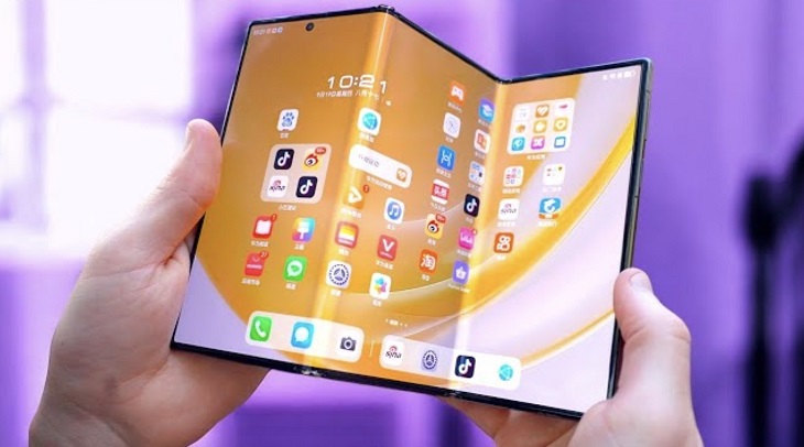 Huawei Mate XT