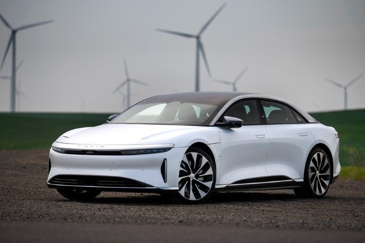 advanced electric cars 2025