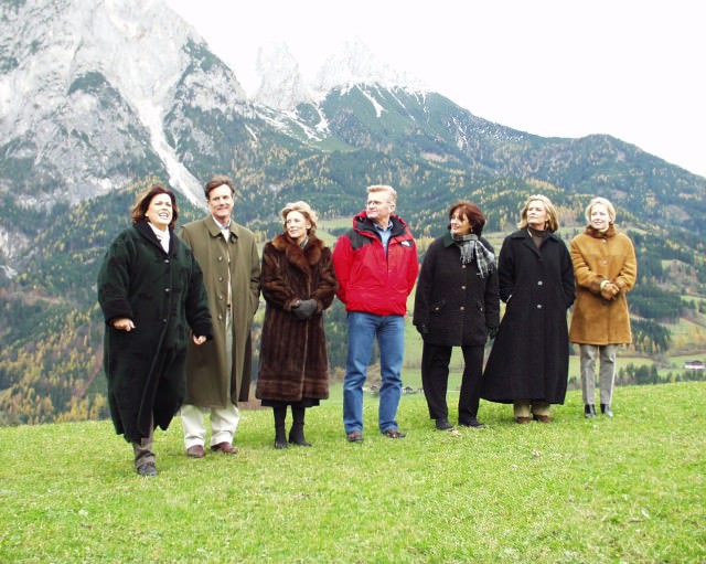 photo of the children from the sound of music