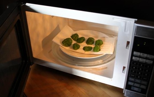 Microwave, Microwave uses, Basil, Herbs