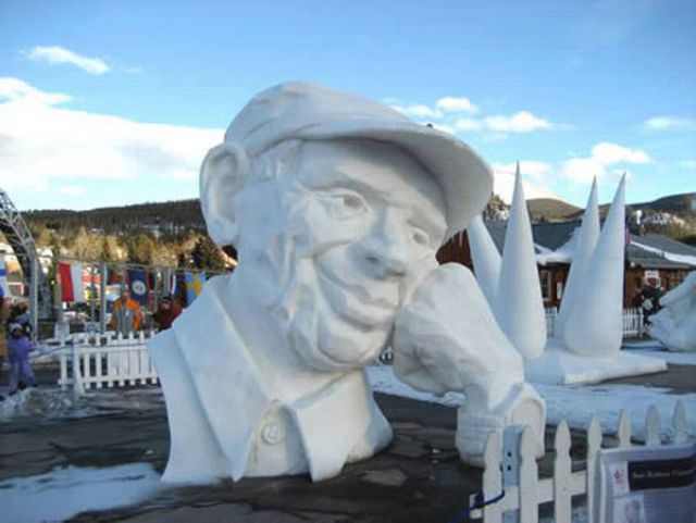 ice and sand sculptures