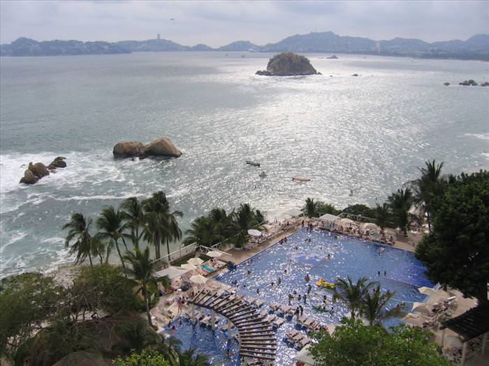 photo of acapulco