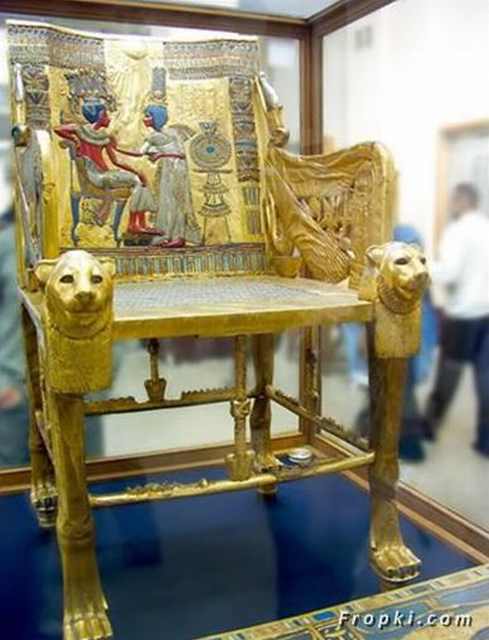 ancient egyptian artifacts in museums