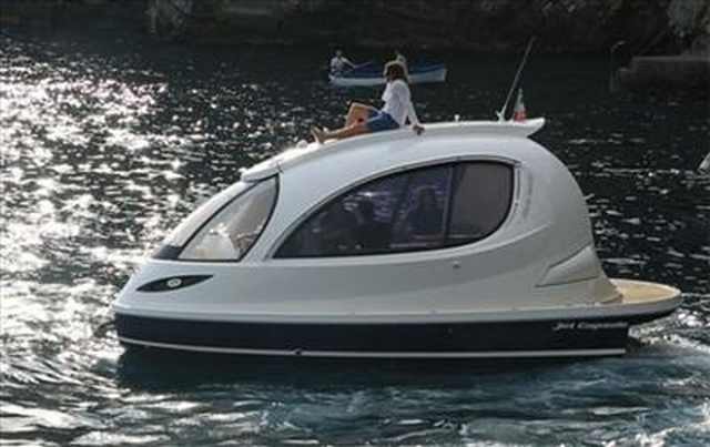 smallest yacht with a pool