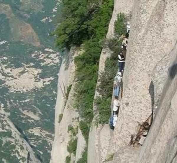 Mt. Huashan dangerous trail