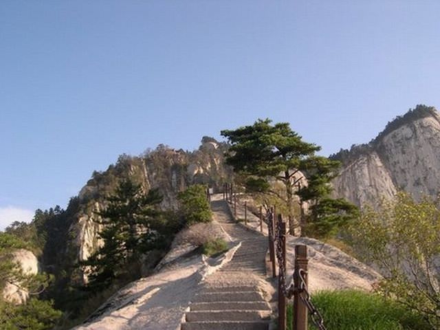 Mt. Huashan dangerous trail