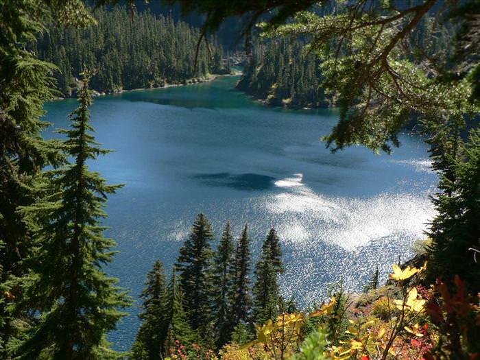travel alpine lakes