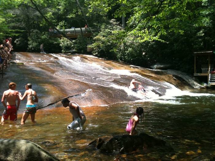 10 beautiful natural pools