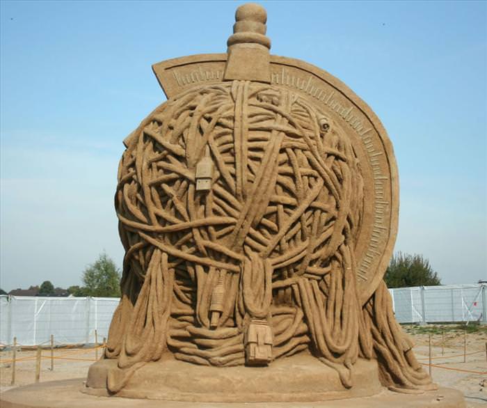 incredible sand sculptures