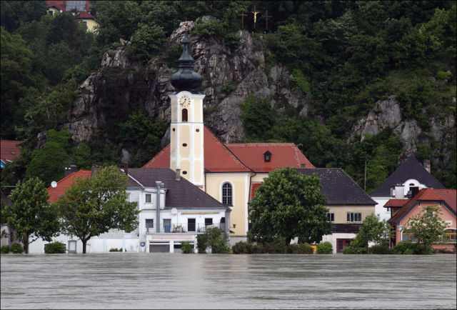 Europe flooded photos