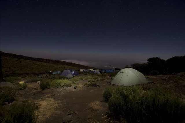 photos of camping under stars