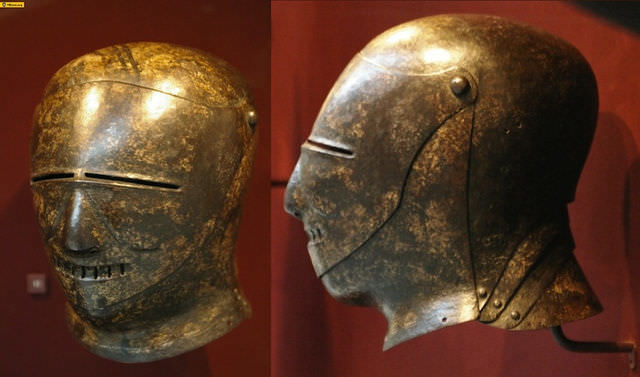 armored helmets