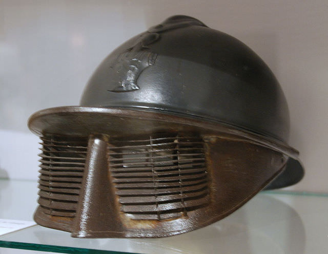 armored helmets