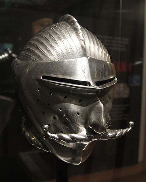 armored helmets