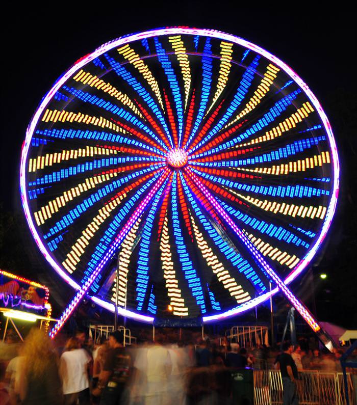 ferris wheels slow exposure