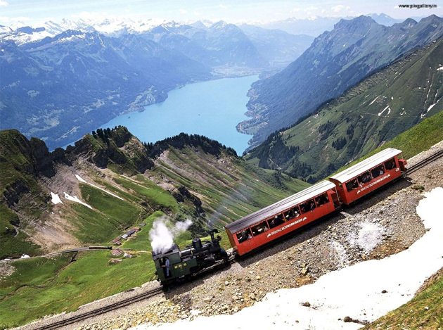 30 Photos of Switzerland