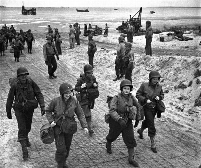 33 strong Women American Nurses Arriving to Help Out. Normandy, France (1944)