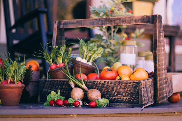 Winter Herbs & Veggies