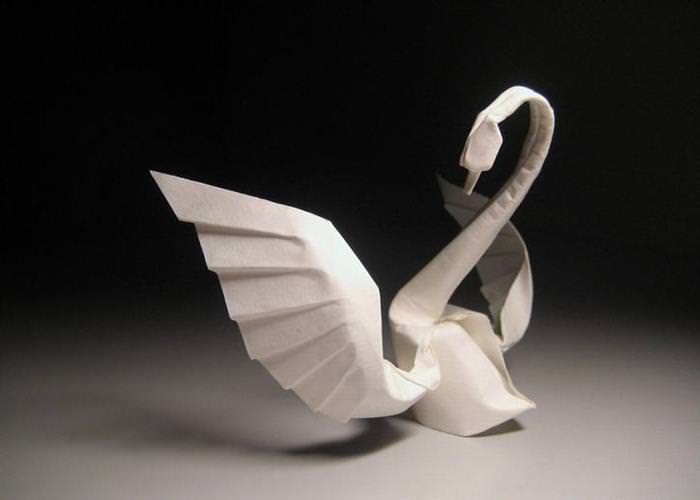 15 Examples of Origami Art