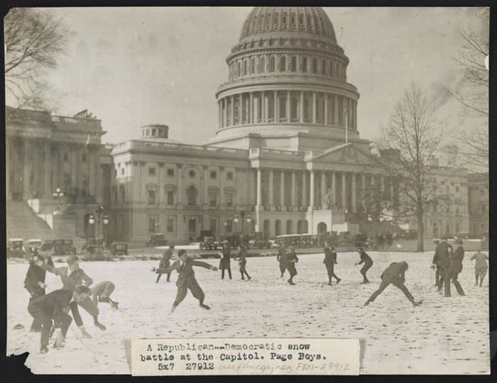 32 Vintage Christmas Photos