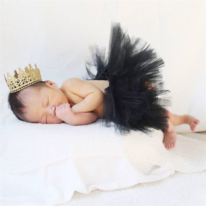 25 Adorable Photos of Baby Sleeping