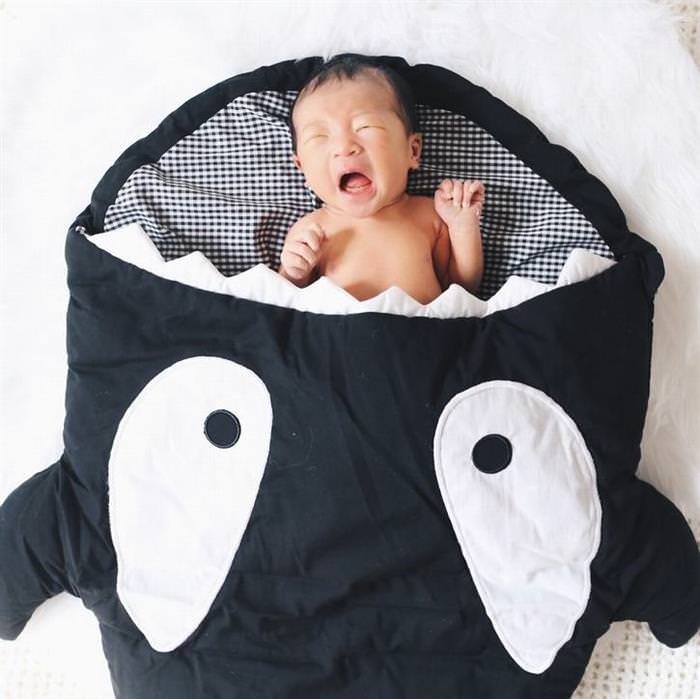 25 Adorable Photos of Baby Sleeping