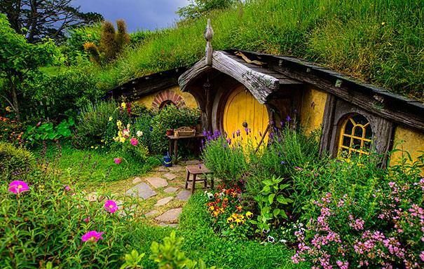 fairy tale cabins