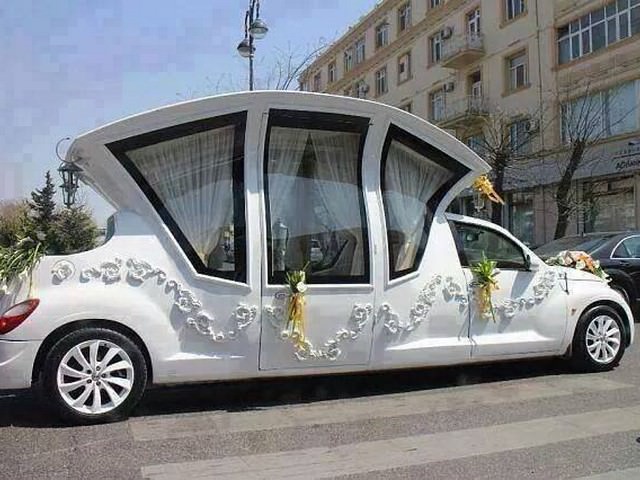 crazy wedding car