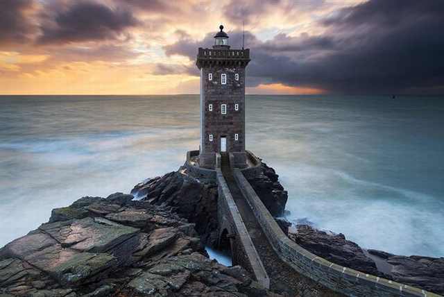 These Stunning Lighthouses Left Me in Awe.