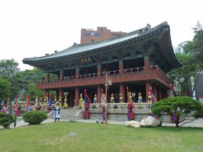 30 Places to Visit in Seoul