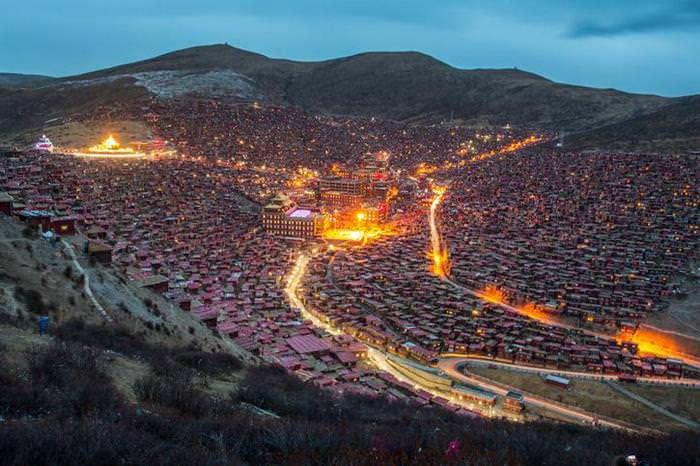 Chinese Monk City