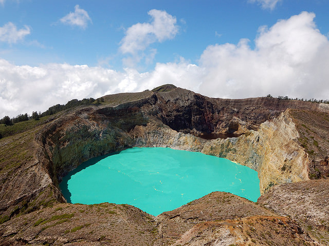 The 15 Most Colourful Lakes in the World