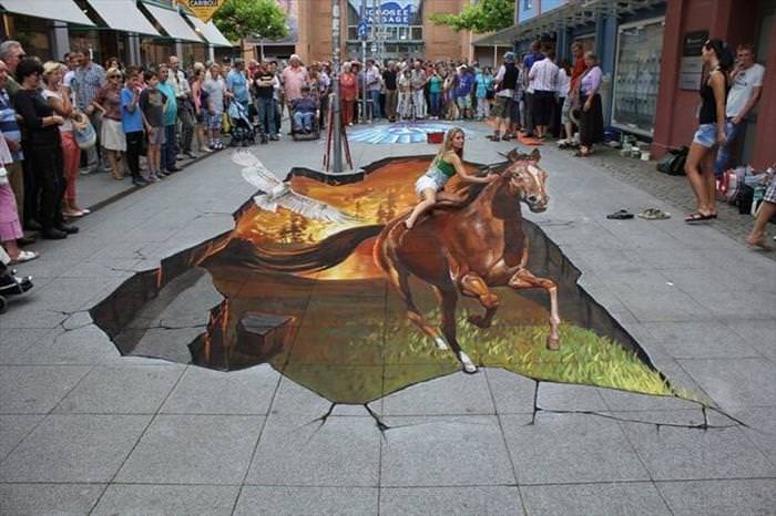 Remarkable 3D Sidewalk Paintings Look Too Real