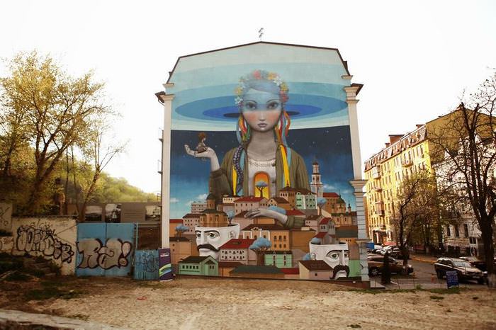 French Street Artist Transforms Ordinary Buildings into Works of Art