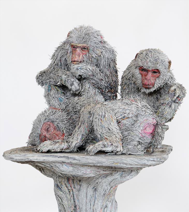 Chie Hitosuyama, art, sculpture, newspaper, animals